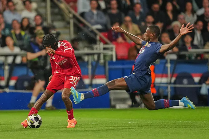 Liverpool chưa đá đã sợ hãi